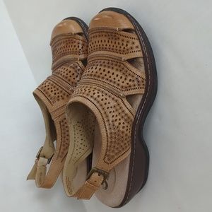 Softwalk Avalon Slingback Leather Perforated Clogs 9N Brown